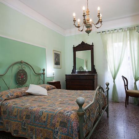 Corte Palazzo Picedi Benettini Bed & Breakfast Sarzana Luaran gambar