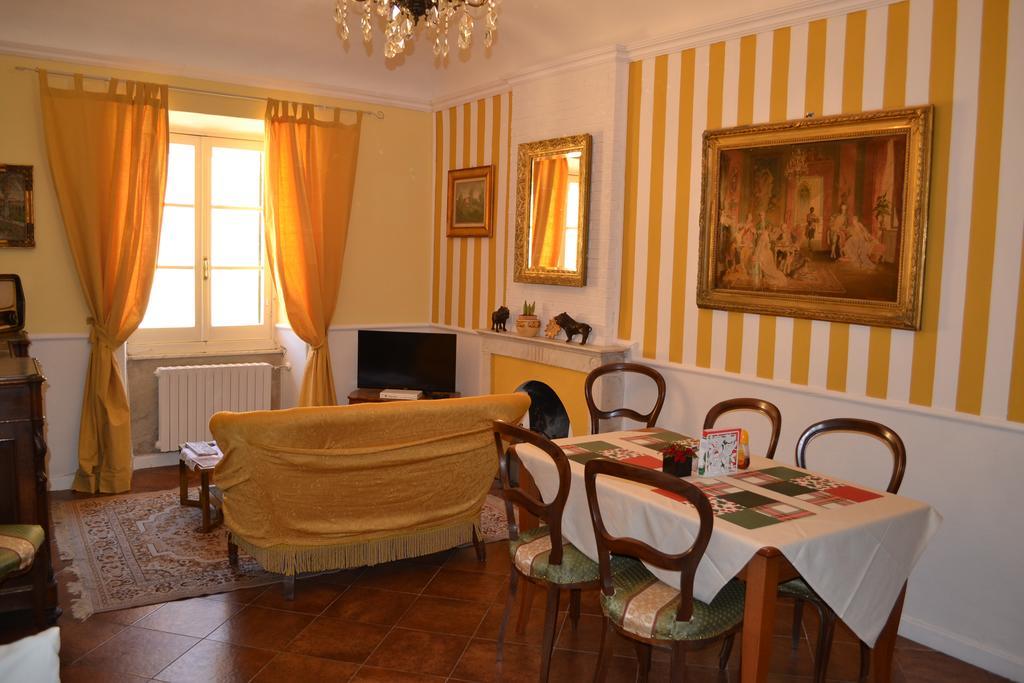 Corte Palazzo Picedi Benettini Bed & Breakfast Sarzana Luaran gambar