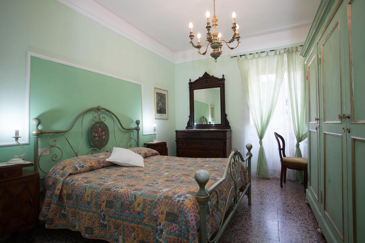 Corte Palazzo Picedi Benettini Bed & Breakfast Sarzana Luaran gambar